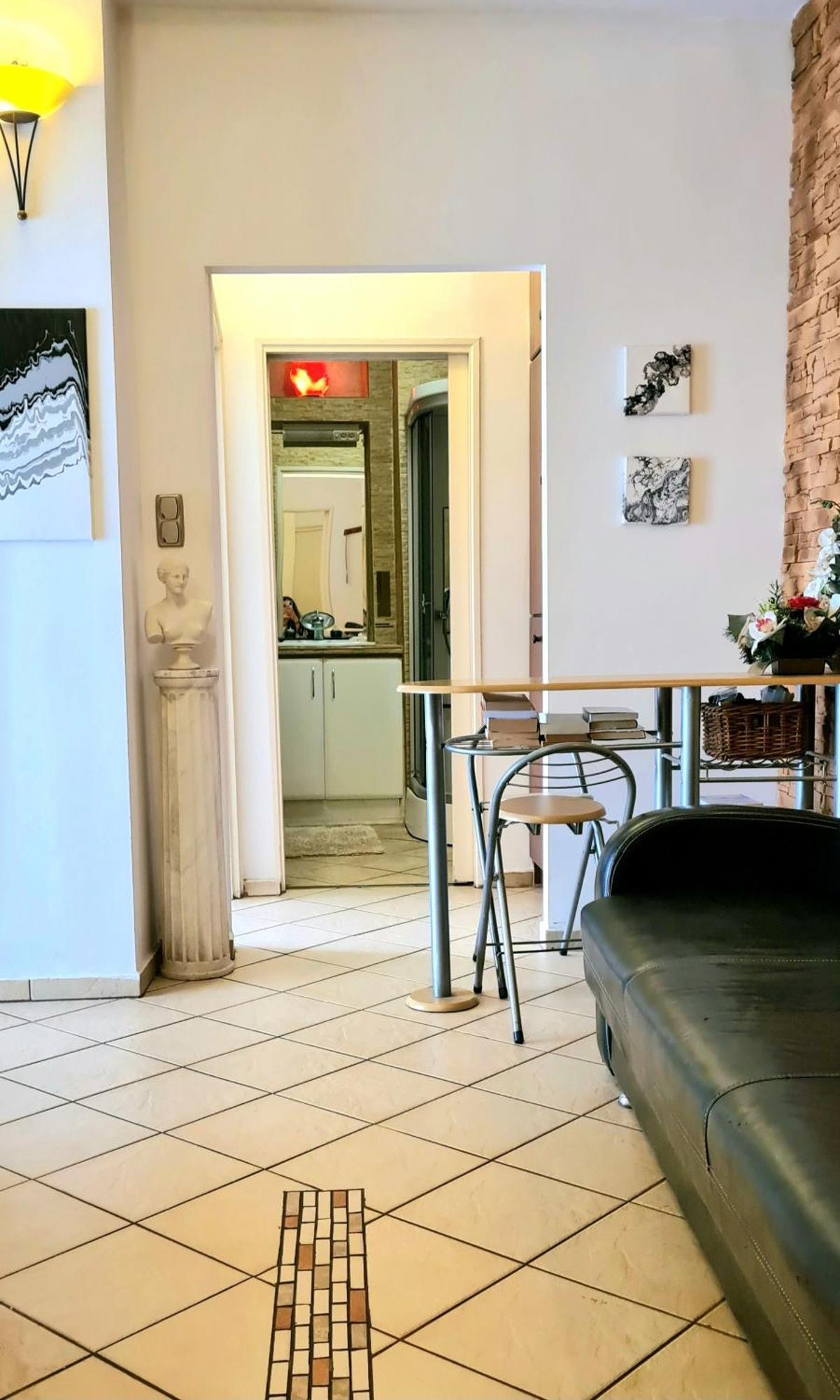 Buda Life Apartment บูดาเปสต์ ภายนอก รูปภาพ
